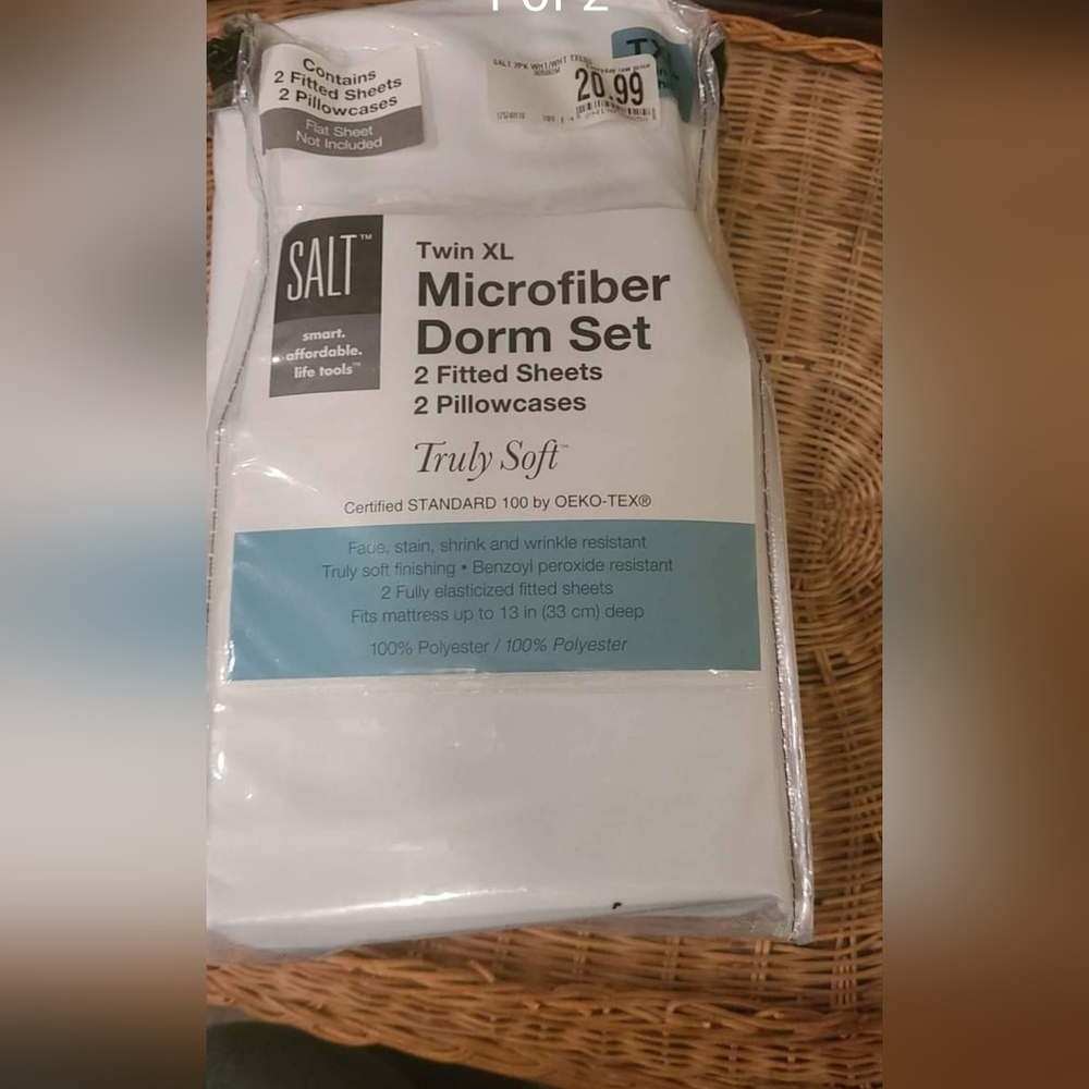 Dorm XL twin sheet set